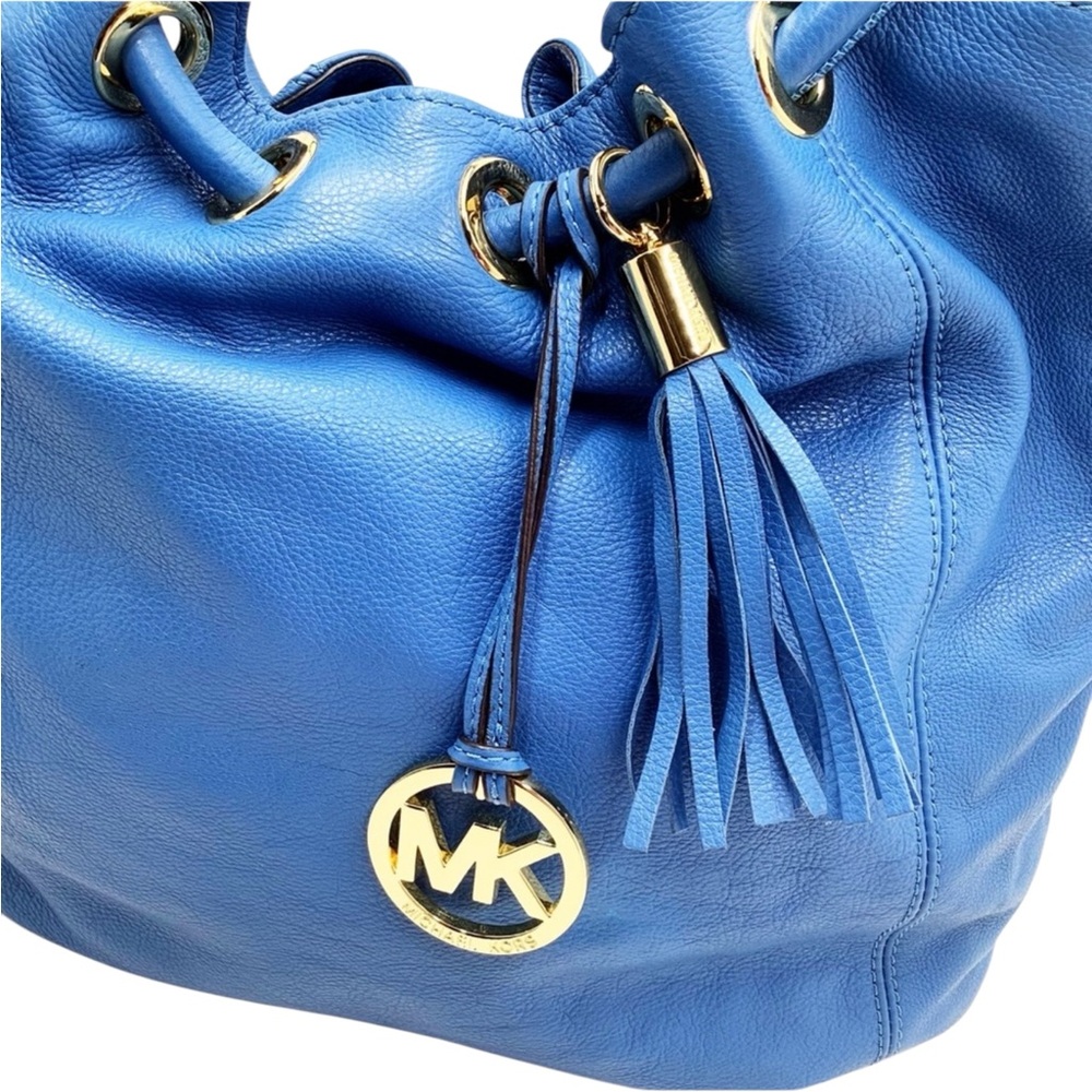 {Michael Kors} Pebble Leather Slouchy Bag - Picture 4 of 16